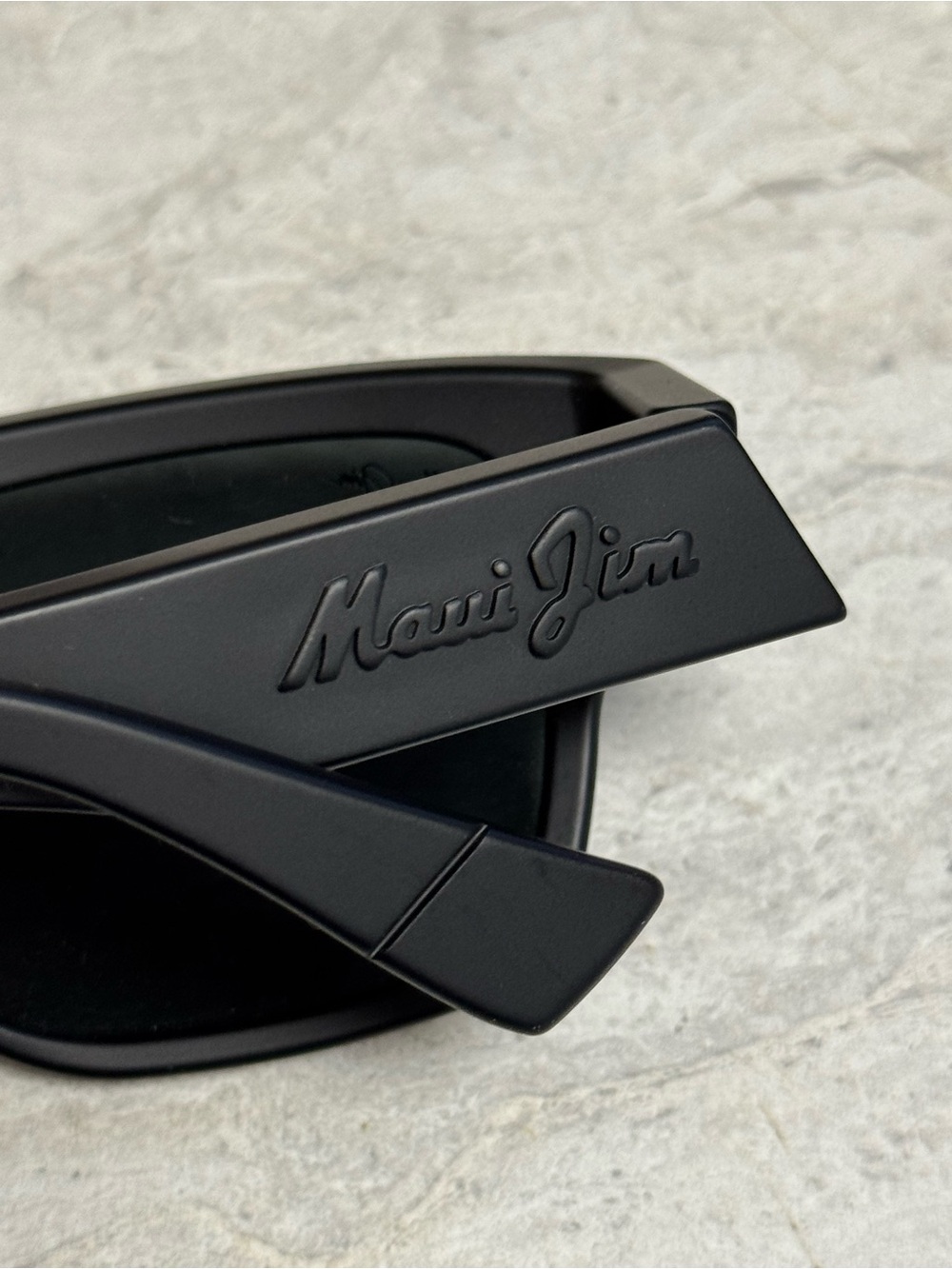 Maui Jim Matte Black Polarized Wayfarer Sunglasses - Picture 10 of 12